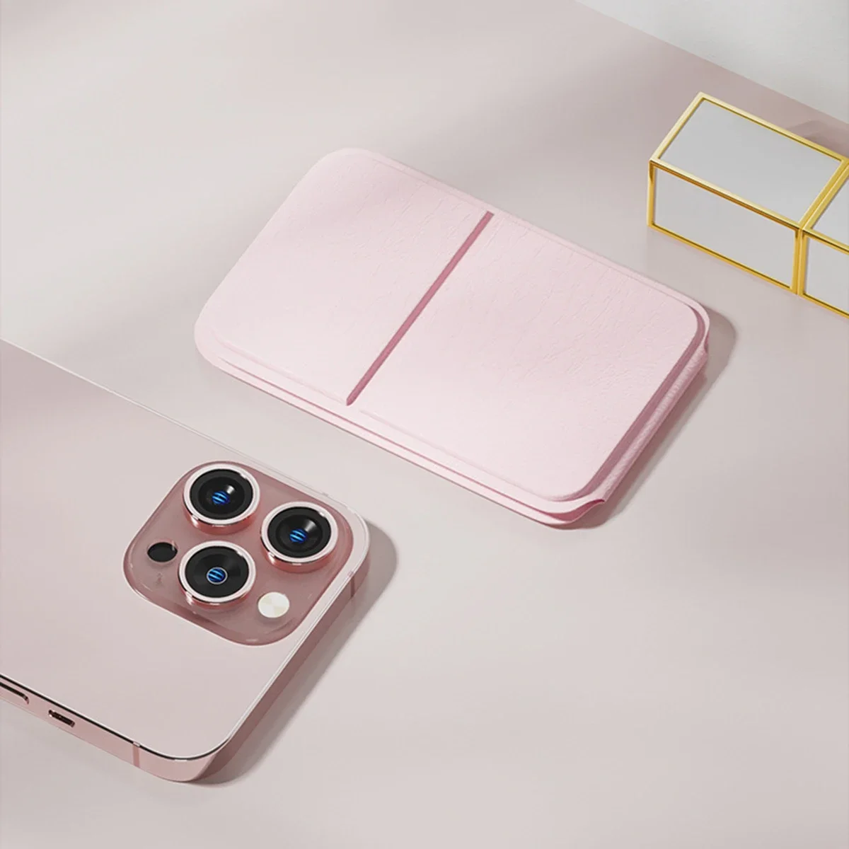 Mini specchio per il trucco portatile portatile, tavolo per dormitorio e uso in ufficio, specchio pieghevole regolabile e portatile