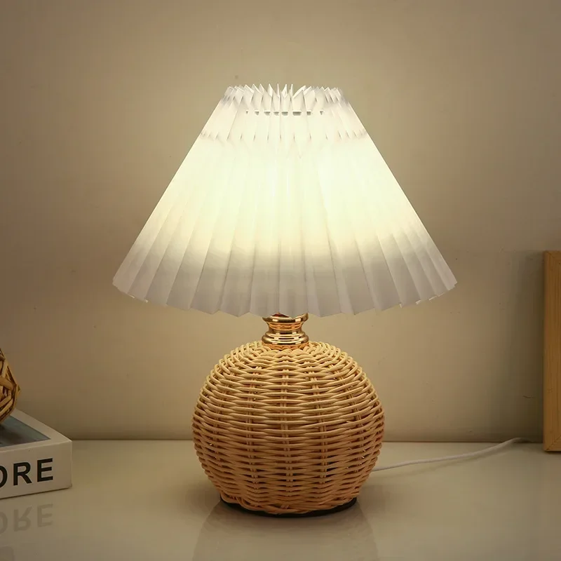 Lámpara de mesa Nordic Ins luces de noche pantalla de tela plisada accesorio de iluminación de ambiente de cabecera