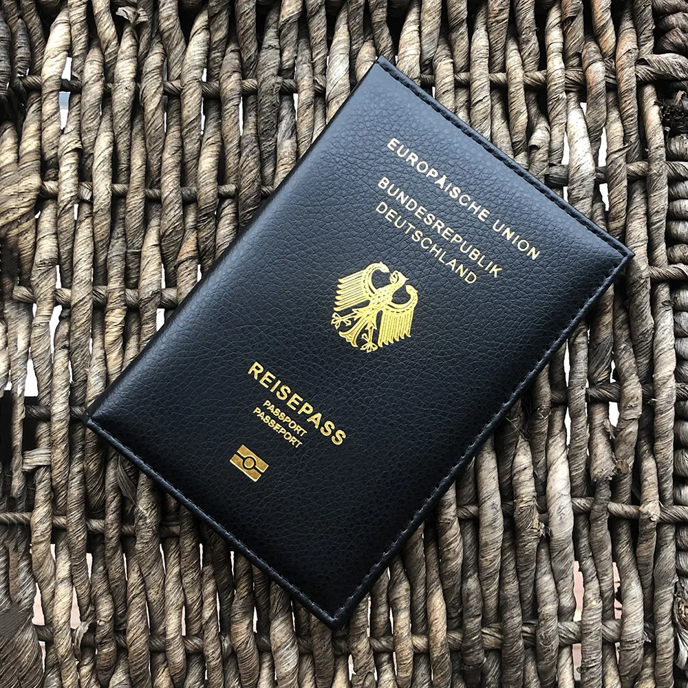 funda pasaporte personalizada alemán con nombres, funda rosa para pasaporte alemán