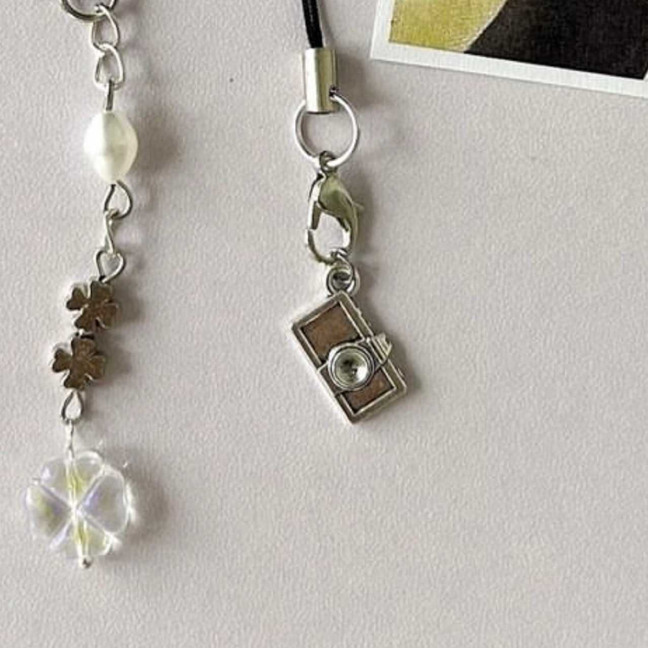 การ์ตูนอะนิเมะ Kuronuma Sawako Kazehaya Shouta คอสเพลย์พวงกุญแจ Kimi Ni Todoke จาก Me to You จี้ดอกไม้คู่ห่วงโซ่โทรศัพท์