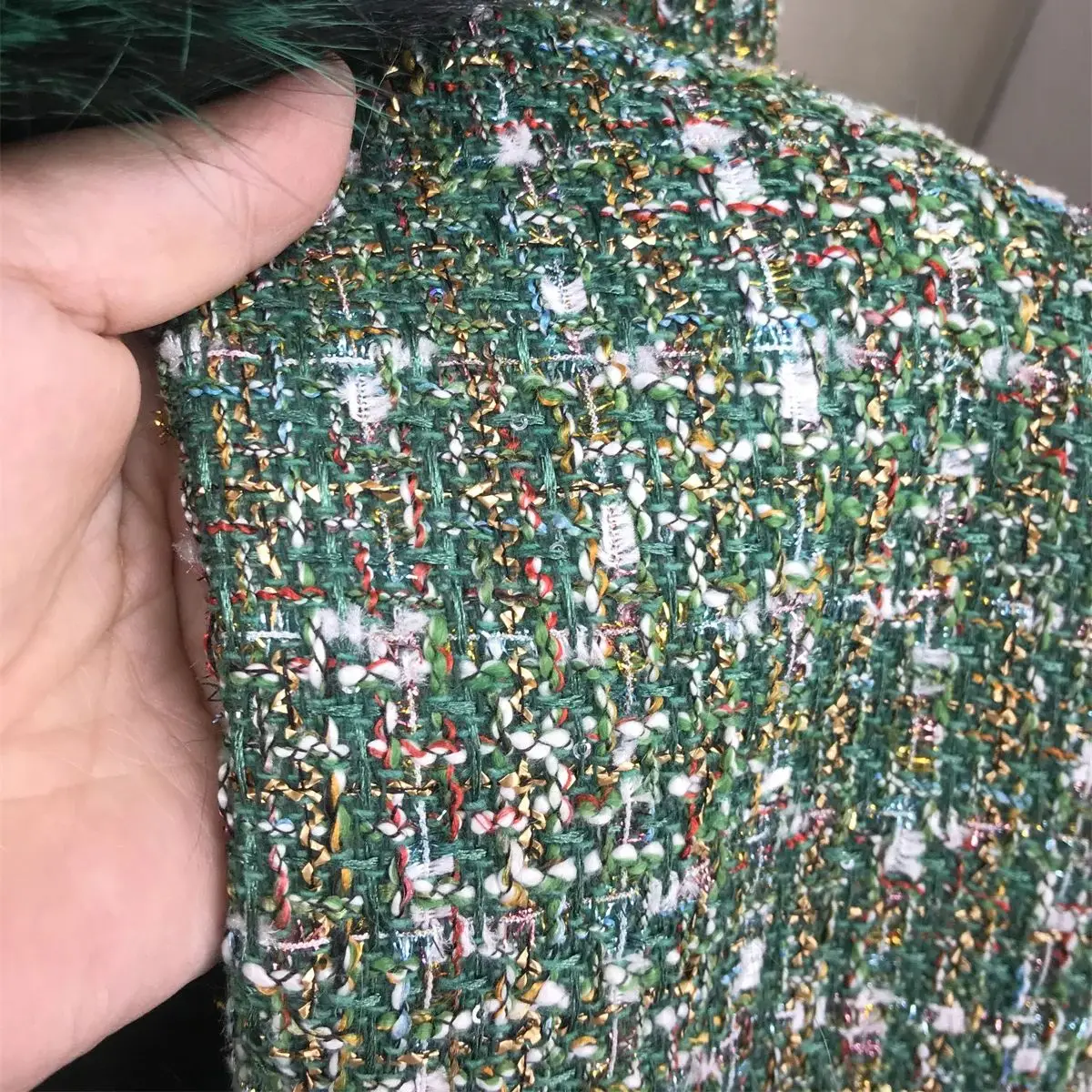 Casaco curto com gola de pele de raposa vermelha real para mulheres, frente e cinto, pele elegante, cor verde, casaco outono e inverno