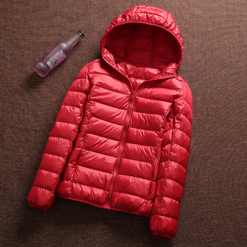 8XL Vrouwen Witte Eend Donsjacks 6XL 5XL Vrouwelijke Ultra Lichte Eendendons Jassen Herfst Winter Warme Capuchon Wandelen Uitloper Draagbare