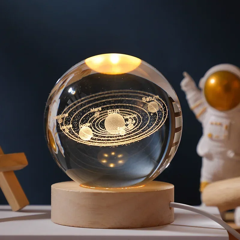 6/8 centimetri 3D Sfera di Cristallo Pianeta Luce Notturna Inciso Al Laser Sistema Solare Globo Astronomia Festival Regali Decorazione del Desktop di Casa