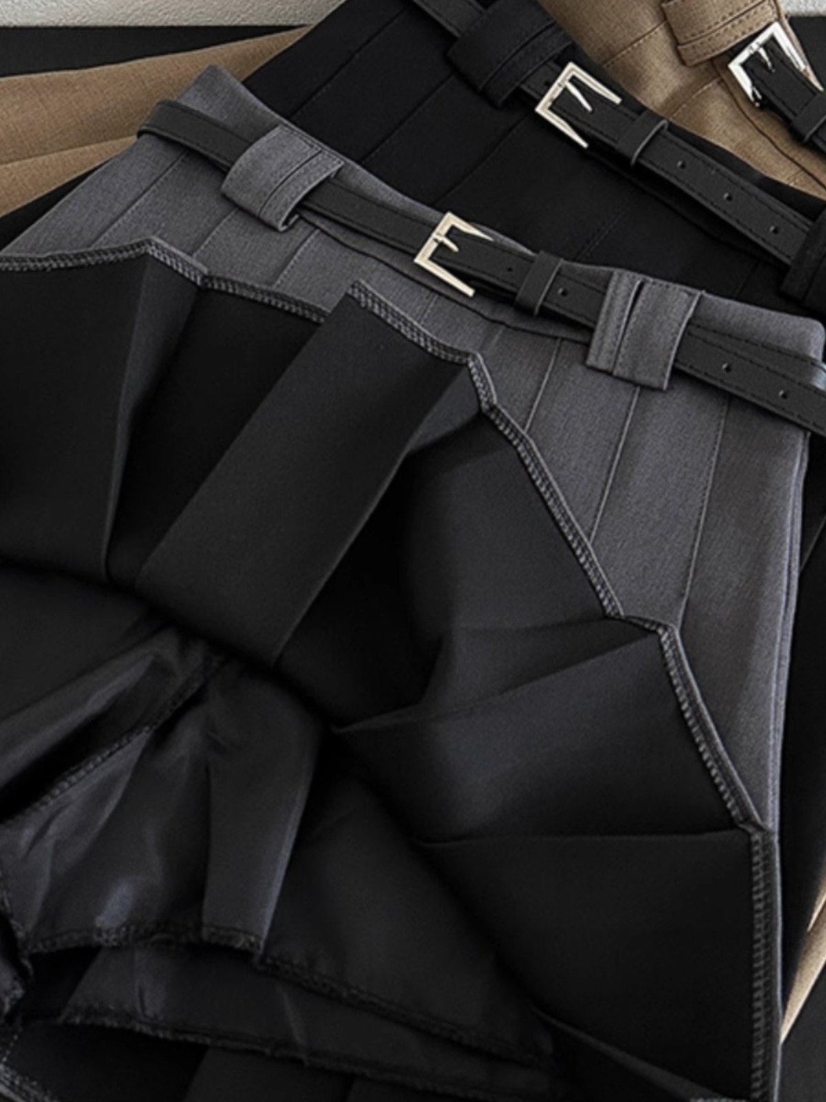 おしゃれレトロプリーツミニスカートハイウエストAラインショートスカート裏地ベルト付き韓国風レディース春夏秋