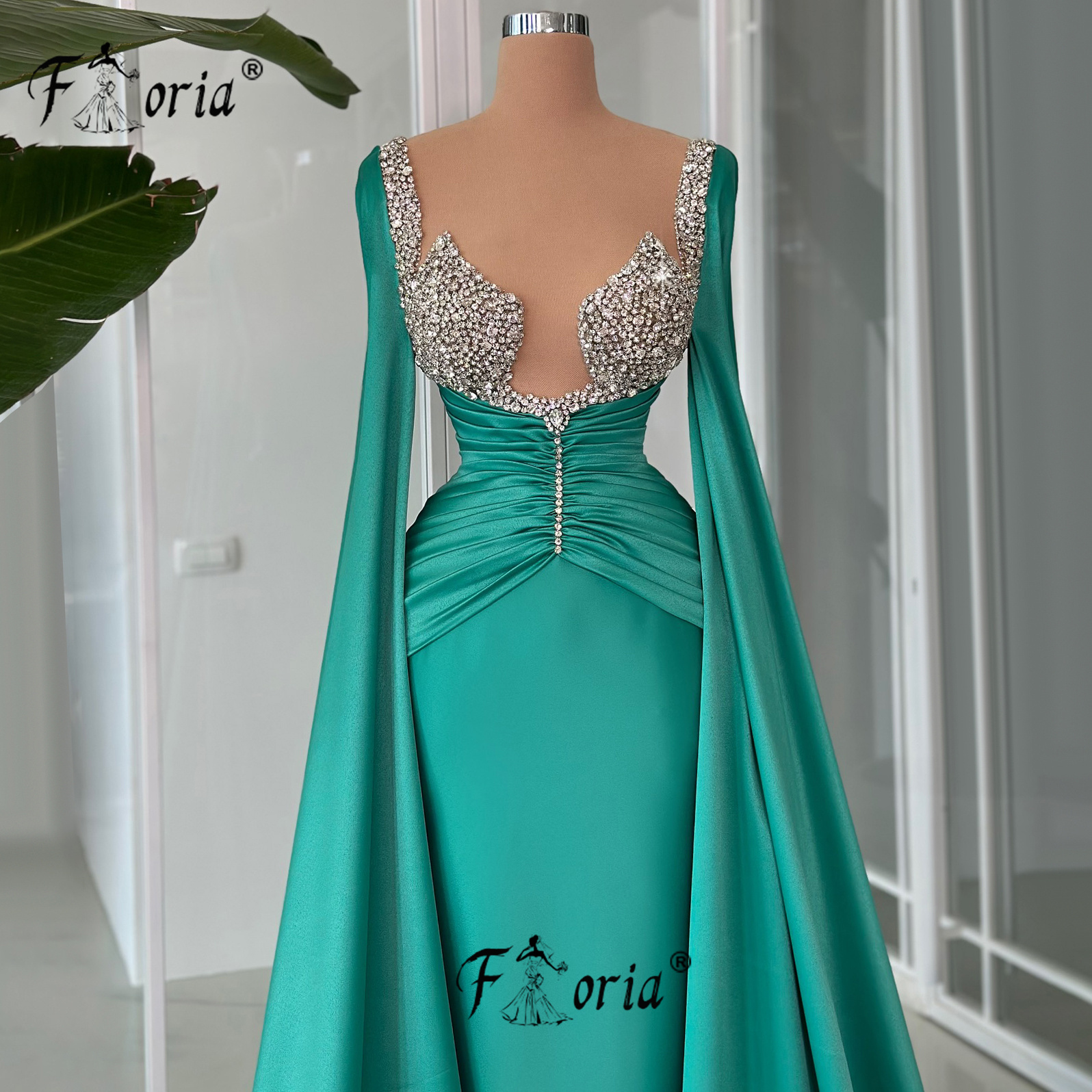แขนยาวคริสตัล Mermaid ชุดราตรีอย่างเป็นทางการซาตินจีบที่กําหนดเองชุดพิเศษ PLUS ขนาด Robe de Soiree