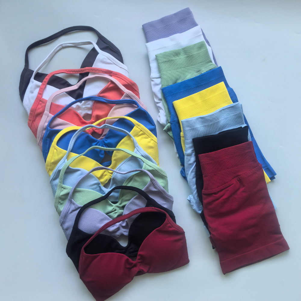 Conjunto de gimnasio de 2 uds., sujetador de Yoga con tiras para mujer, Top de cintura alta, pantalones cortos de entrenamiento, traje deportivo, conjunto de Yoga sin costuras, ropa de Fitness