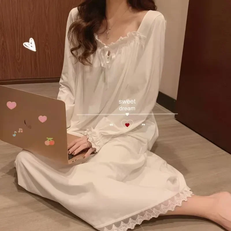 長袖プリンセススタイルネグリジェ女性のパジャマレースコートスタイルゆったり大きいサイズ 2024 新しいホームウェア