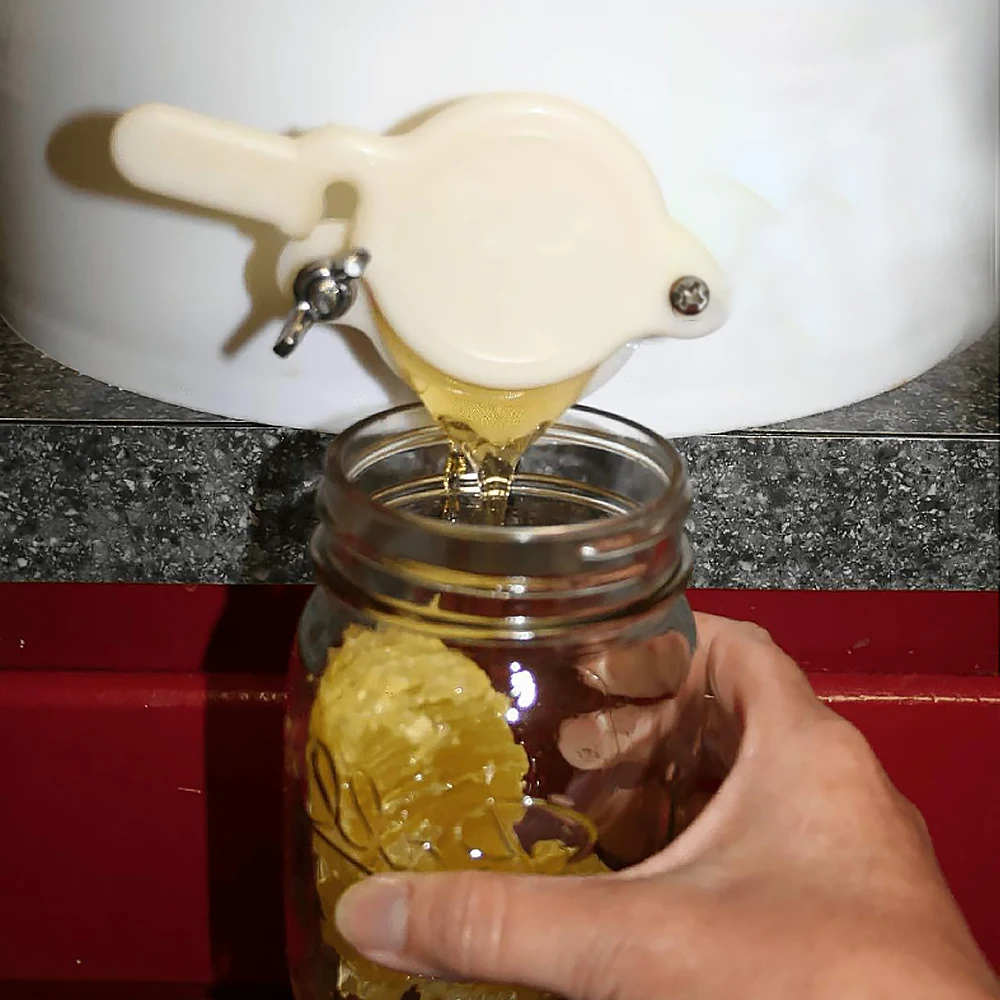 Bee Honey Tap Gate Valve Extractor Bottling Honey Extractor Machine Hive Equipments Beekeeping Tools