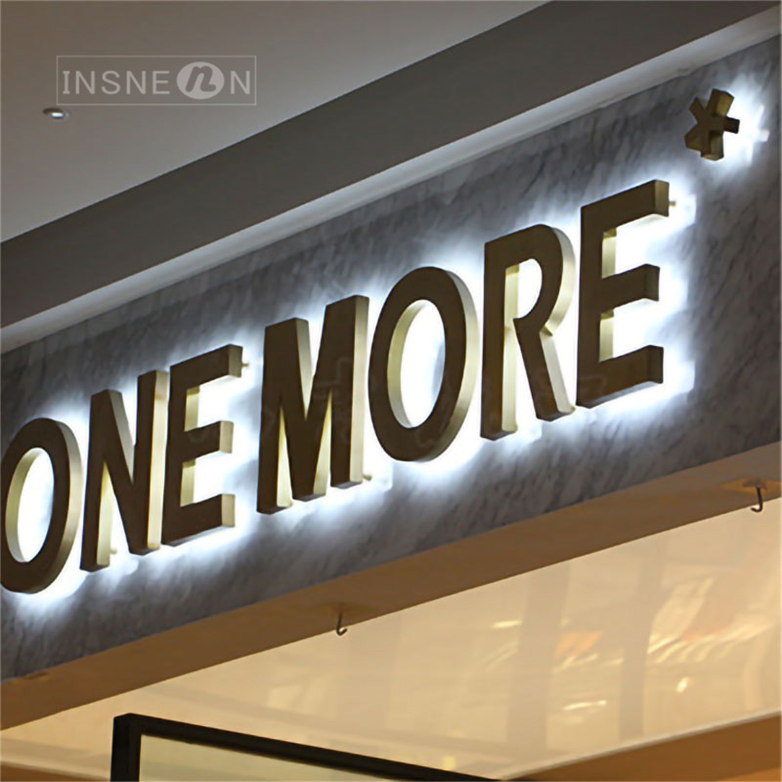 Металлическая фотография с подсветкой