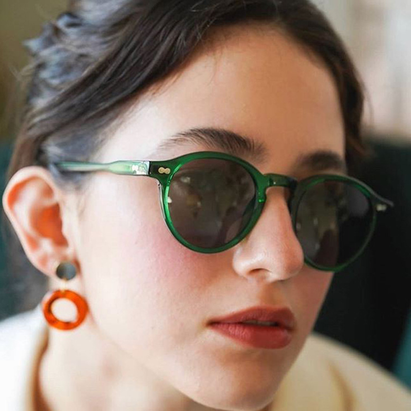 レトロラウンドサングラス女性男性ブランドデザイナーヴィンテージサングラス女性黒屋外眼鏡 UV400 Gafas デソル