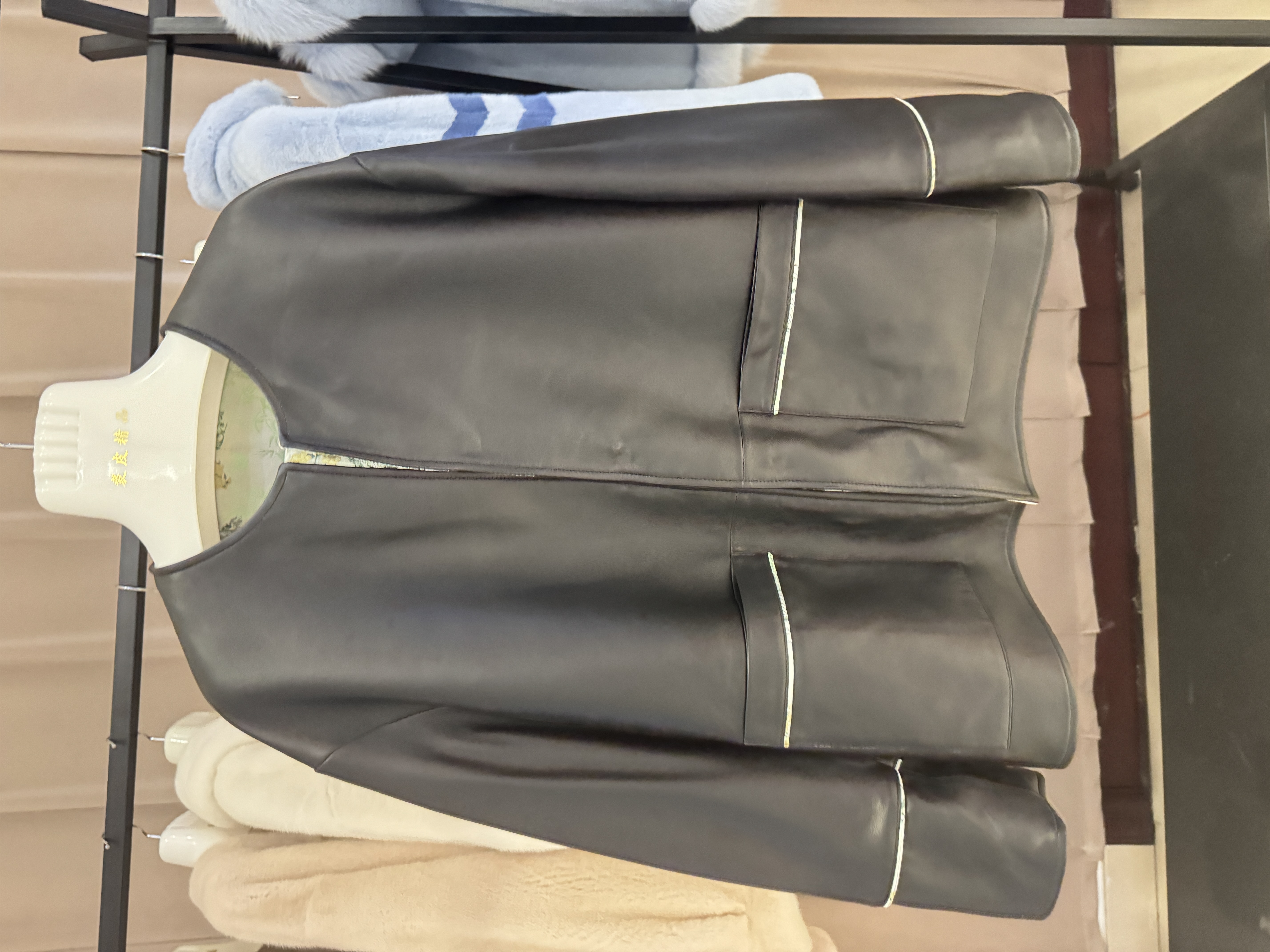 Casaco de pele de couro real feminino curto dupla face com seda natural pele de carneiro casaco curto feminino