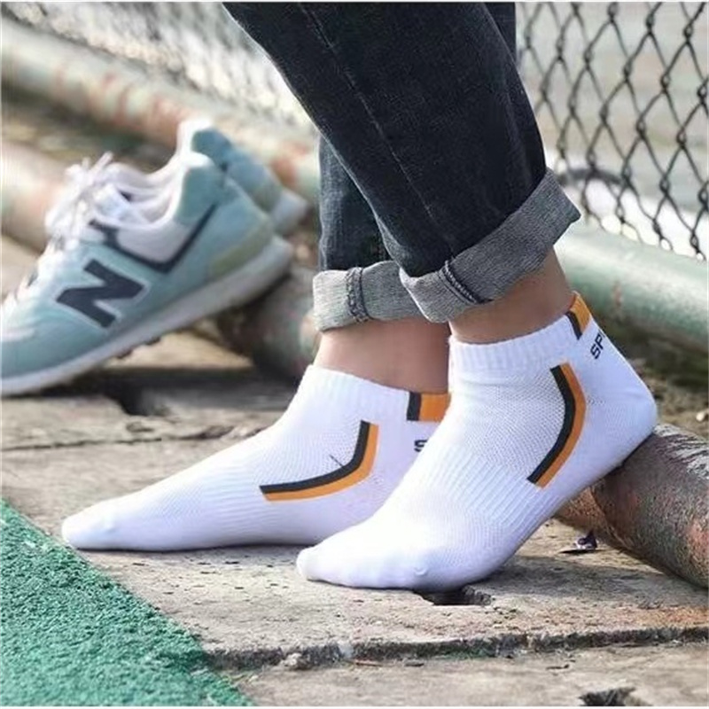 5 paia di calzini sportivi comodi e traspiranti da uomo, cotone a righe alla moda e versatile per l'assorbimento del sudore