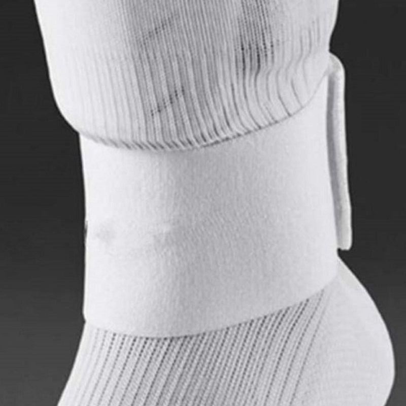 1Pc Soccer Shin Guard Stay Fixed Bandage Tape Fastener Adjustable Elastic Shinguard Fixing Strap for Football Leg Shin Pads