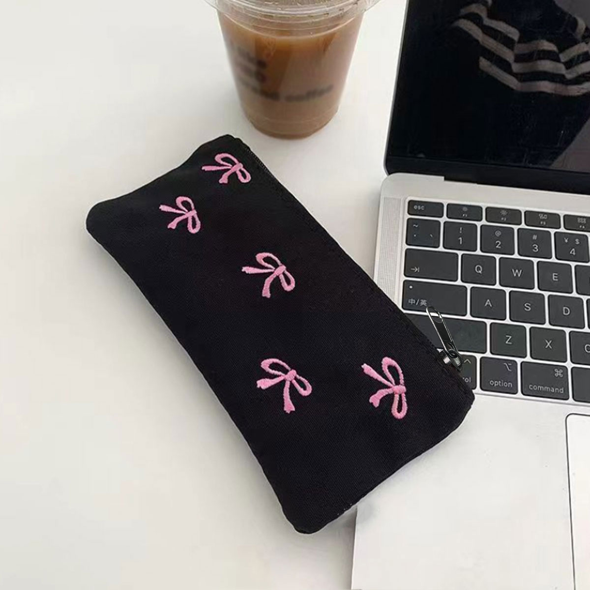 Black bow embroidery pen bag High appearance level Cosmetic storage bag Simple ins cosmetic bag 1 pack (zipper direction random)