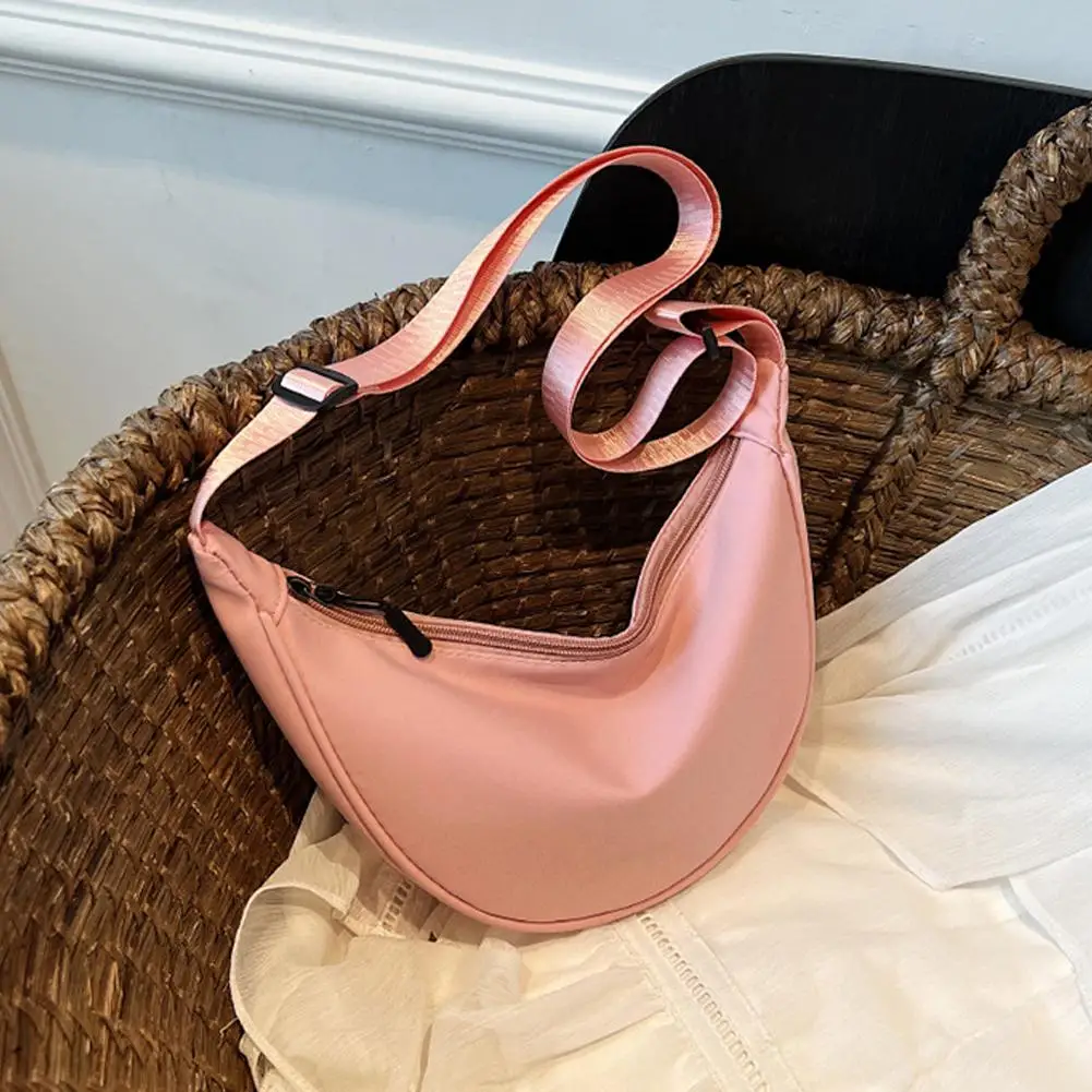 ไนลอนCrossbodyกระเป๋าผู้หญิงแฟชั่นแบบพกพาHobosกีฬากระเป๋าใต้วงแขนกระเป๋านักเรียนDumpling Shapeไหล่กระเป๋า