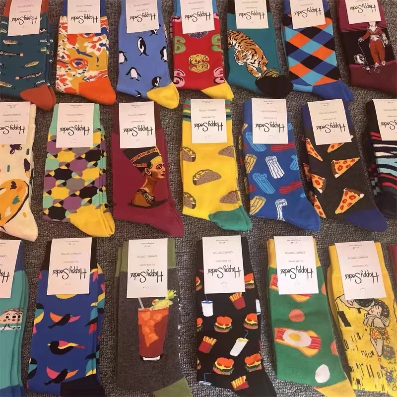 Calcetines deportivos de tubo medio de algodón de moda fresca Jacquard de color para hombres para todas las estaciones TAMAÑO 41-46