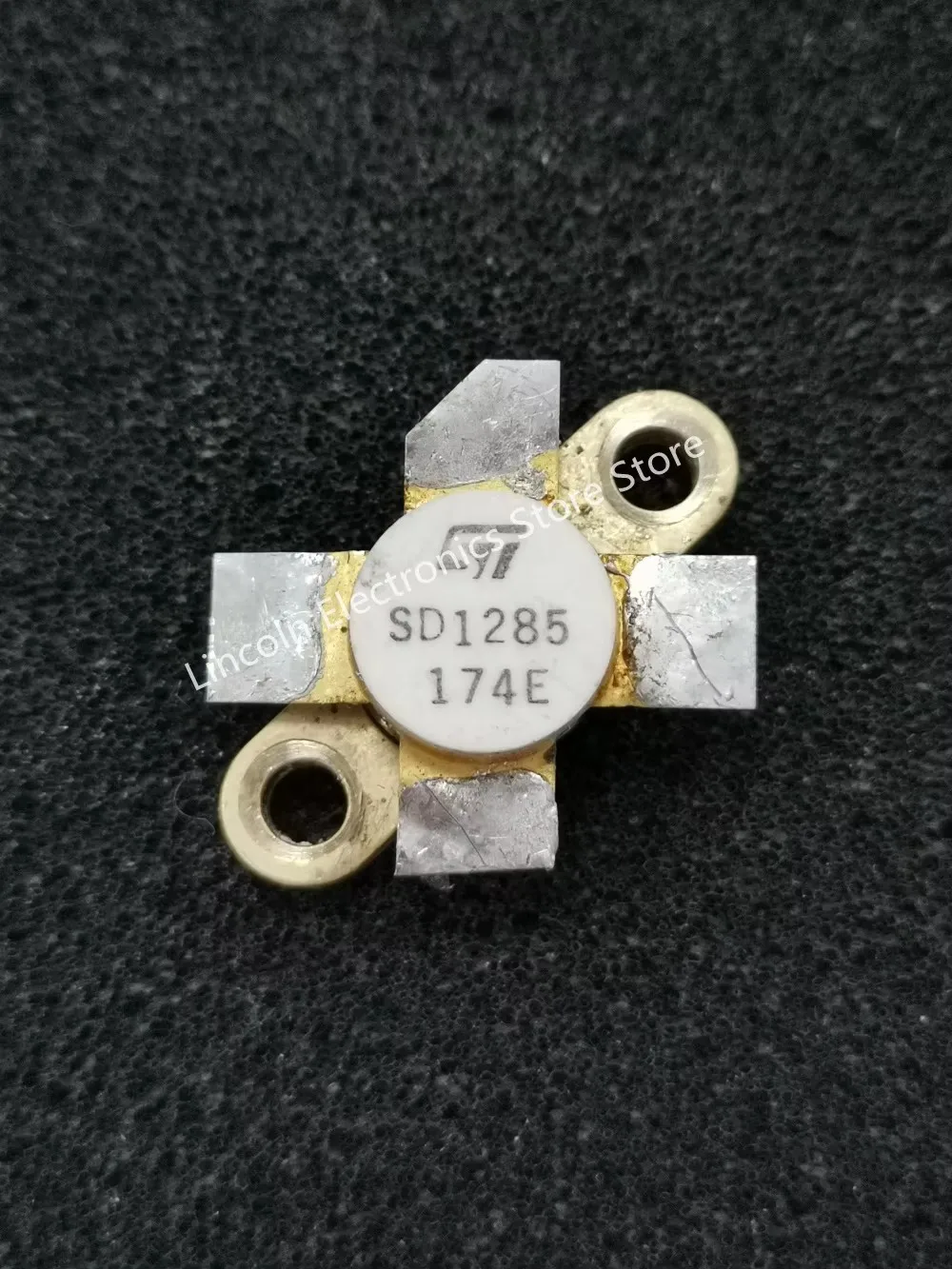 1PCS 100% New Original LPC2136FBD64 LPC2132FBD64 LPC2138FBD64 LPC2131FBD64 LPC2141FBD64 LQFP-64 Spot goods Chip