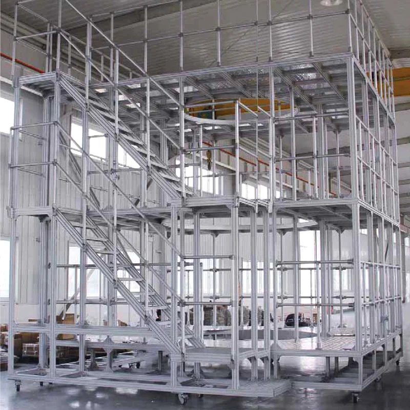 Magazzino industriale in fabbrica Scale per passerelle in alluminio Piattaforma per scale in alluminio Sistema di riparazione Scale per piattaforma con ruote