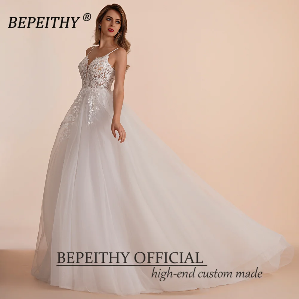 BEPEITHY Boho Ivory A Line ชุดแต่งงานลูกไม้สําหรับเจ้าสาวผู้หญิง 2023 แขนกุดความยาวชั้นเซ็กซี่ Garden ชุดเจ้าสาวสีขาวใหม่
