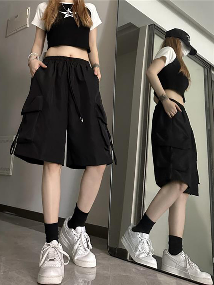 Zoki Streetwear Hip Hop Cargo Shorts Women Vintage Harajuku High Waist Y2K Short Pants Casual Korean Pockets Bf Shorts Summer