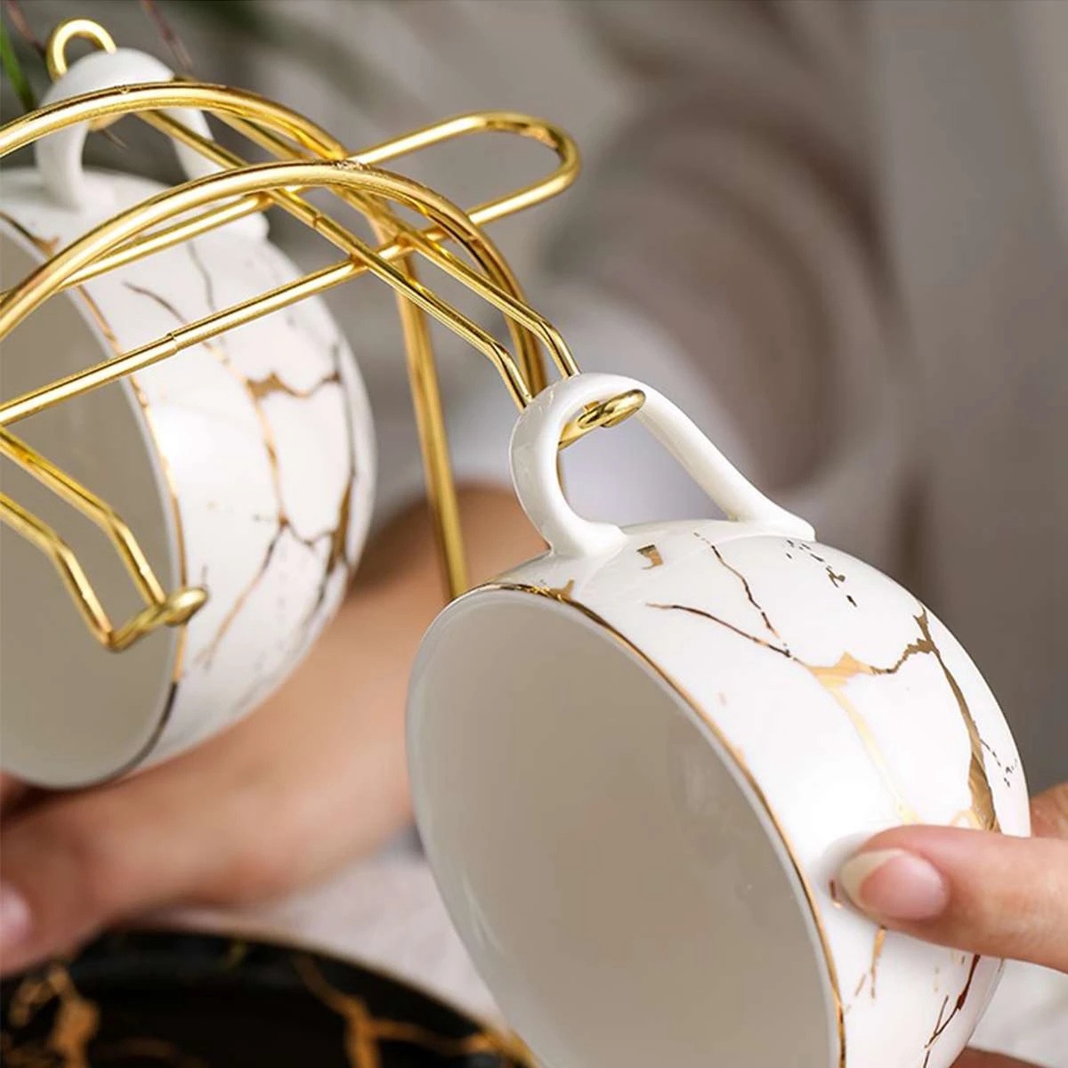 ゴールドメタルコーヒーマグホルダー、ノルディックホームキッチン卓上、6カップスタンド、ラック、ドレンオーガナイザーラック