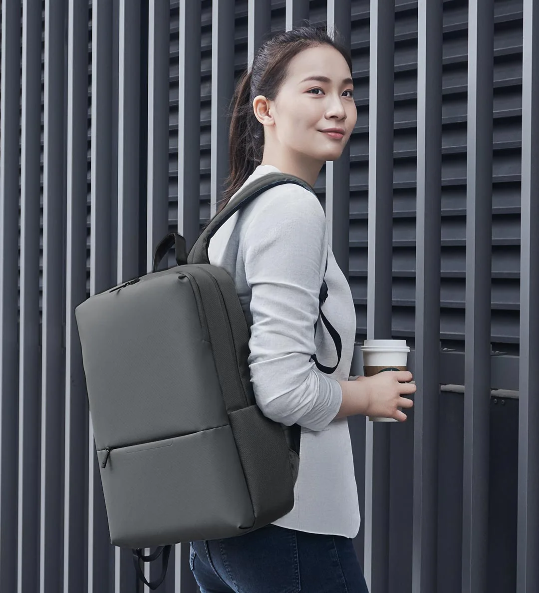 Xiaomi Classic Business Backpack 2 กระเป๋าแล็ปท็อปแฟชั่นสําหรับผู้ชายและผู้หญิงเดินทางกระเป๋าเป้สะพายหลังความจุขนาดใหญ่