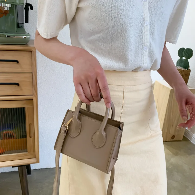 2024 Trendy Edition borsa da donna Mini una spalla Crossbody Versatile piccola borsa quadrata in stile occidentale