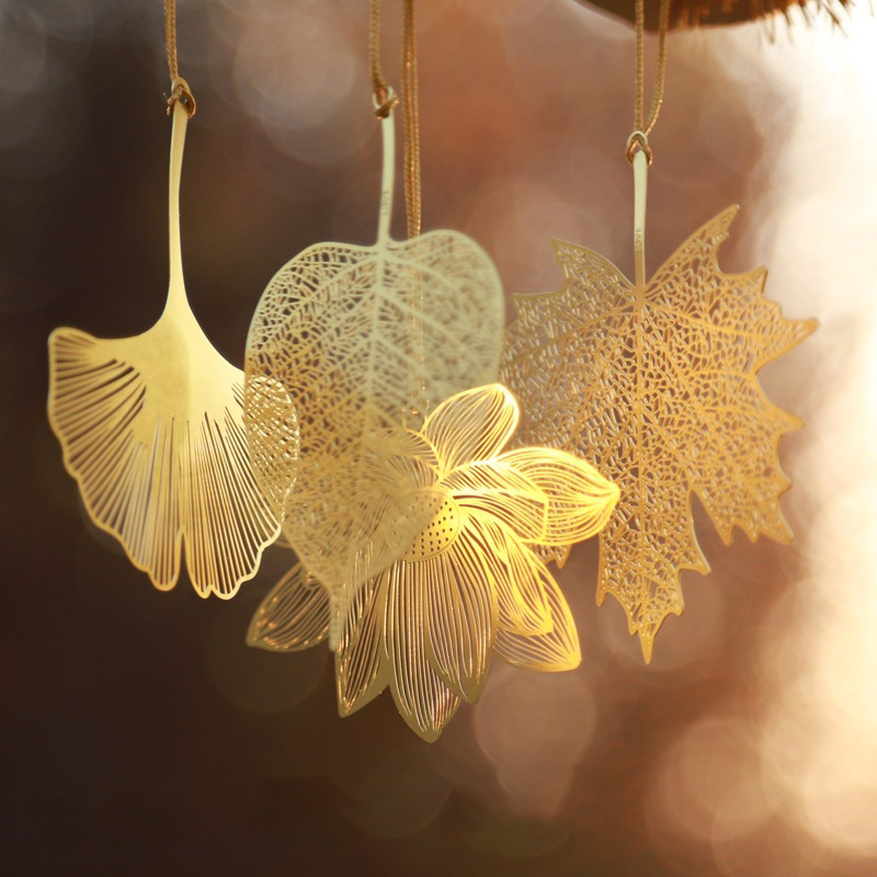 1pcs Student Chinese Style Stationery Retro Metal Bookmarks Hollow Ginkgo Biloba Maple Leaf Lotus Vein Book Marks Gifts
