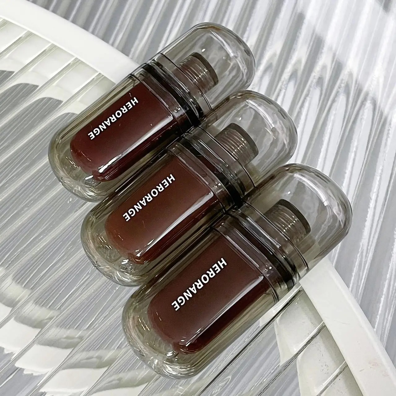 HERORANGEHR564 Enveloping Ice Night Mirror Lip Glaze Moisturizing and Moisturizing Lip Film Forming Quickly