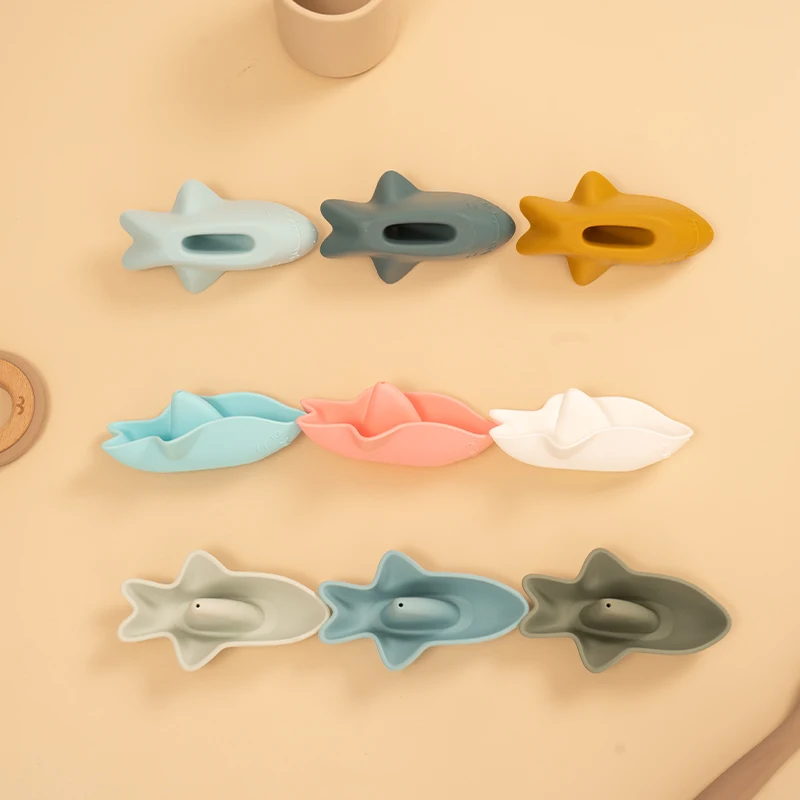 3 ชิ้น/เซ็ตของเล่นอาบน้ําเด็ก BPA ฟรีน้ําเล่นฉลามน่ารักแม่พิมพ์ทารกซิลิโคนของเล่นชายหาดการ์ตูนสัตว์ทะเลของเล่นสําหรับเด็กวัยหัดเดิน