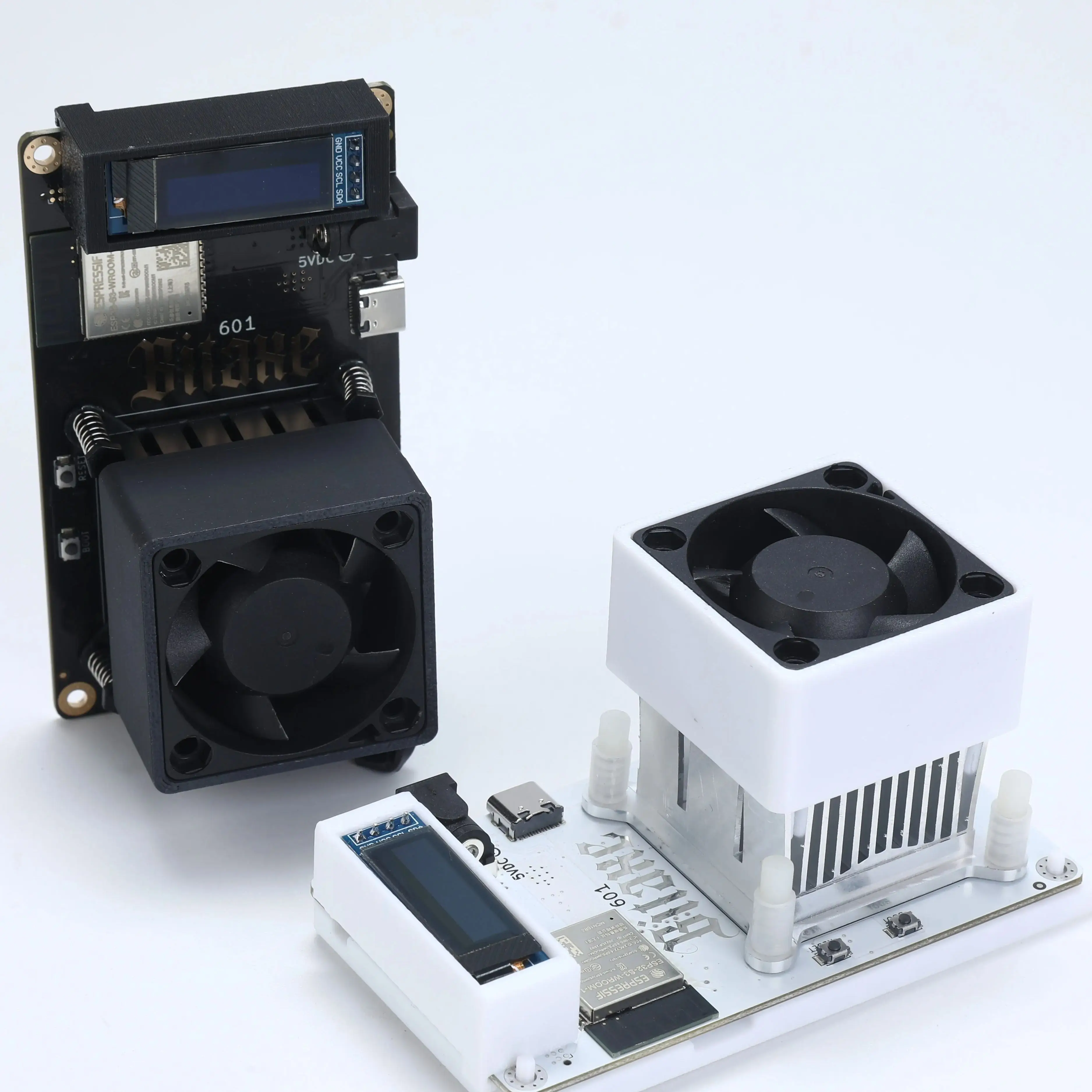 Fornecimento direto da fábrica mais recente Bitaxe Gamma 601 1.2th/s 18W Open Source Bitcoin Miner com fonte de alimentação