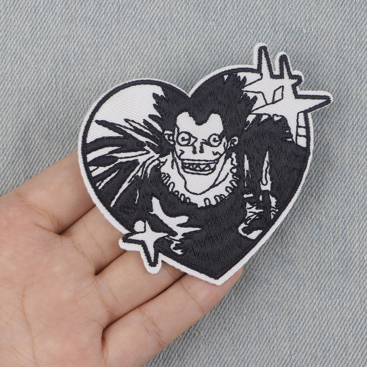 黒と白の悪魔の刺繍パッチ、服のステッカー、アップリケ、クールなバッジ、DIY、黒、白