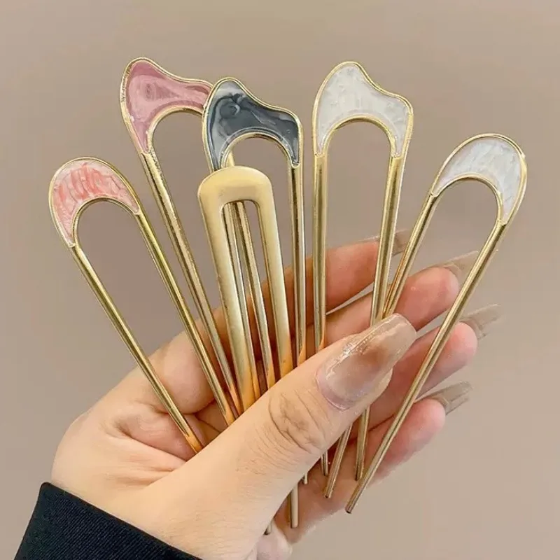 Grampo de cabelo em forma de U de metal para mulheres – com parte superior de concha, design retrô simples