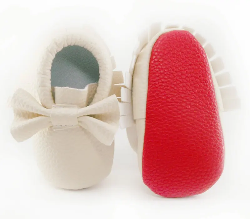 Bowknot หนังรองเท้าเด็กทารกแรกเกิดเด็กผู้หญิงรองเท้า Multicolor เด็กวัยหัดเดินสีแดง Soft Sole Anti-SLIP First Walkers ทารกแรกเกิด MOCCAS