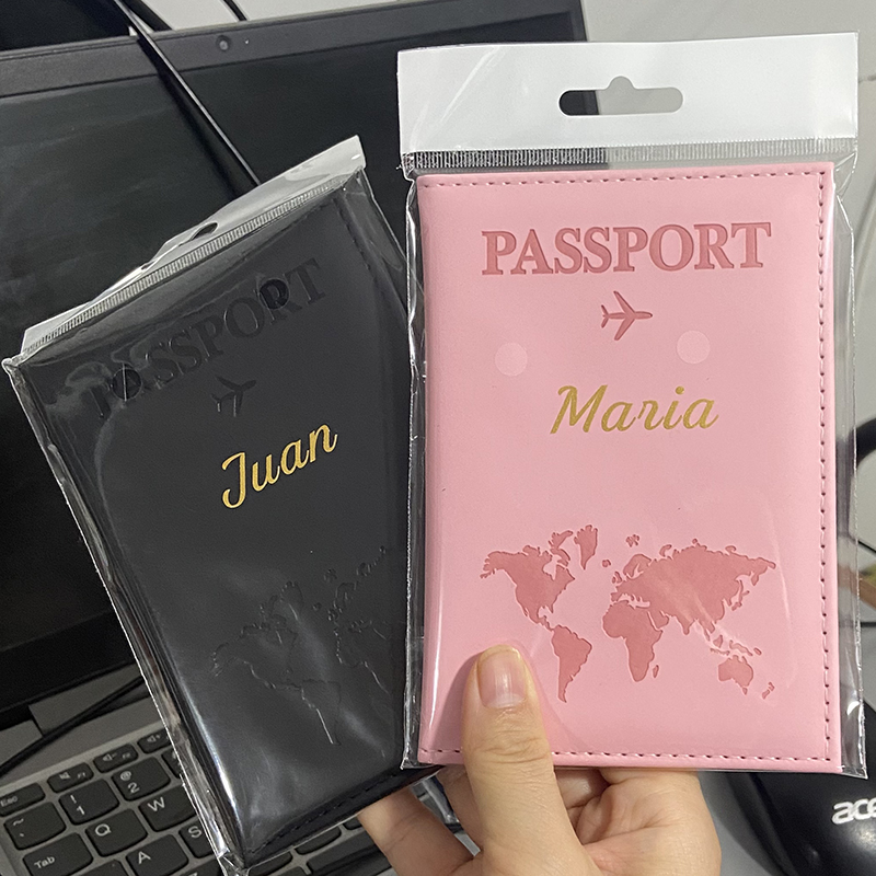 Nome personalizado da cor dourada na capa do passaporte carteira de viagem das mulheres dos homens nome personalizável titular do passaporte caso titular do cartão de visita