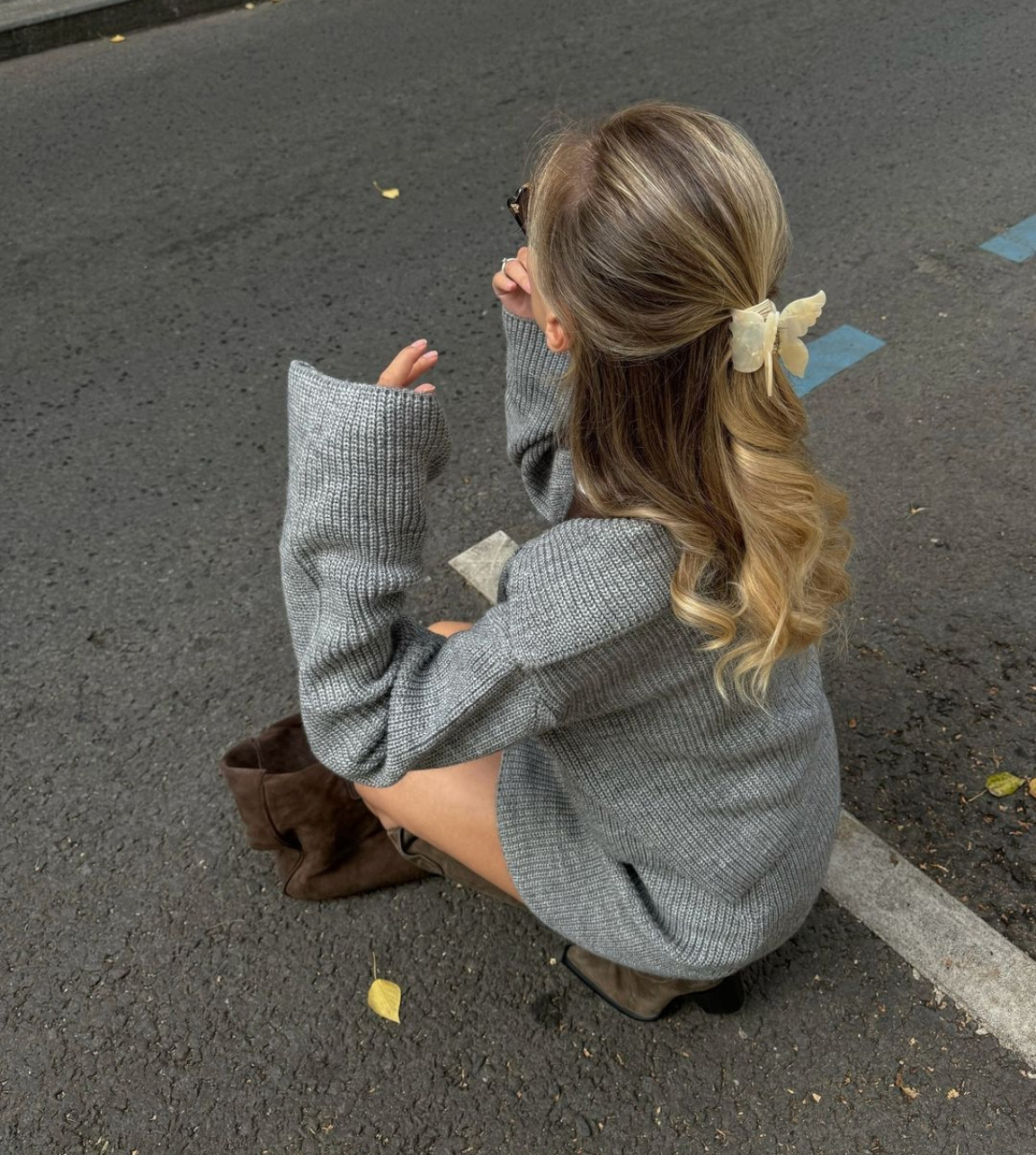 Nova moda de inverno feminina gola virada para baixo manga longa único breasted cardigan define elegante sólido malha mini saia ternos