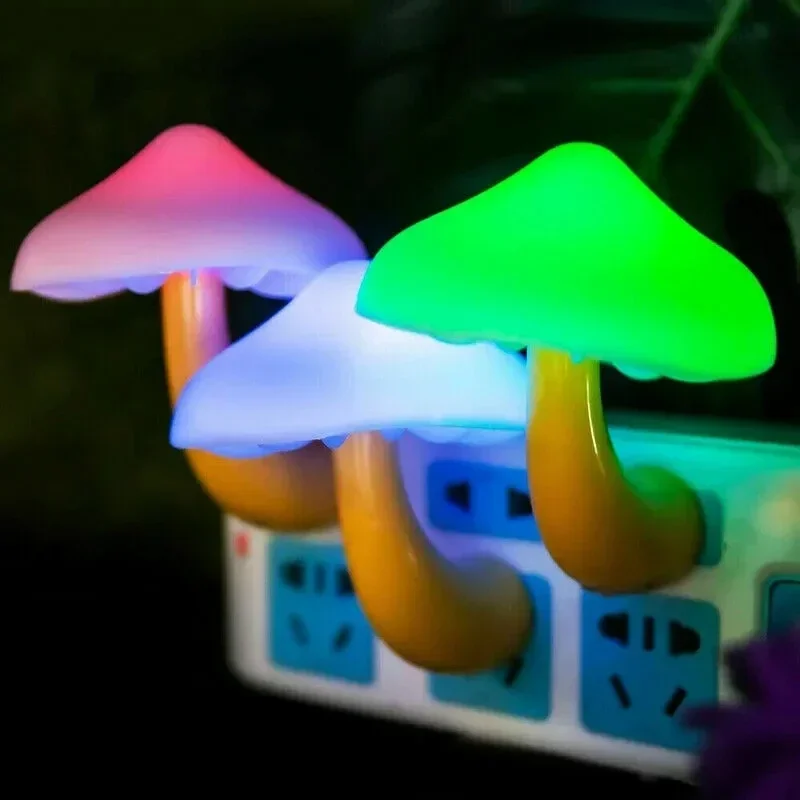 Mini luces LED de noche con forma de seta, Sensor automático, decoración de dormitorio, lámparas de pared con enchufe estadounidense para chico, lámpara de noche para habitación de niños