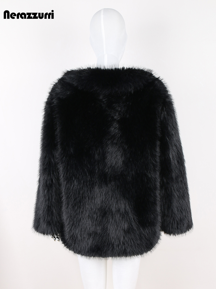 Nerazzurriฤดูใบไม้ร่วงฤดูหนาวสีดําหนาWarm Hairy Shaggy Soft Faux Fox Fur Coatผู้หญิงแขนยาวหลวมสบายๆFluffy Jacket 2024