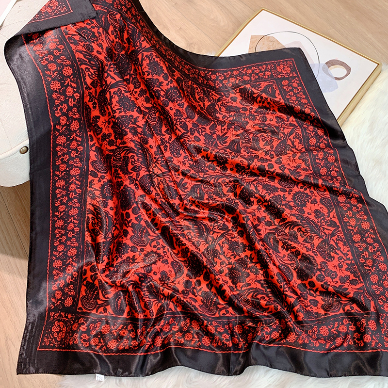 2024 роскошный брендовый шейный платок, шаль, шаль, Шелковый атласный шарф с принтом, квадратная женская элегантная повязка на голову, бандана