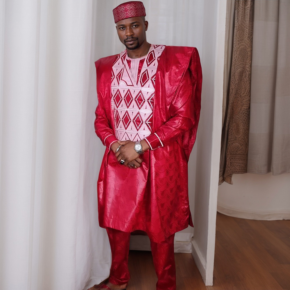 เสื้อผ้าแอฟริกันมาใหม่สำหรับผู้ชายชุดสไตล์ดาชิกิเสื้อคลุมปักลายสีแดงเสื้อกางเกงสูทสำหรับงานแต่งงานมุสลิม Bazin