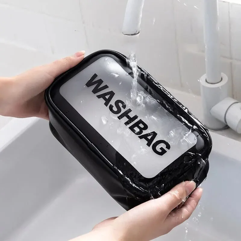 Borsa per trucco e articoli da toeletta trasparente in tre stili da 1 pezzo, borsa di stoccaggio portatile smerigliata semitrasparente in PVC di grande capacità