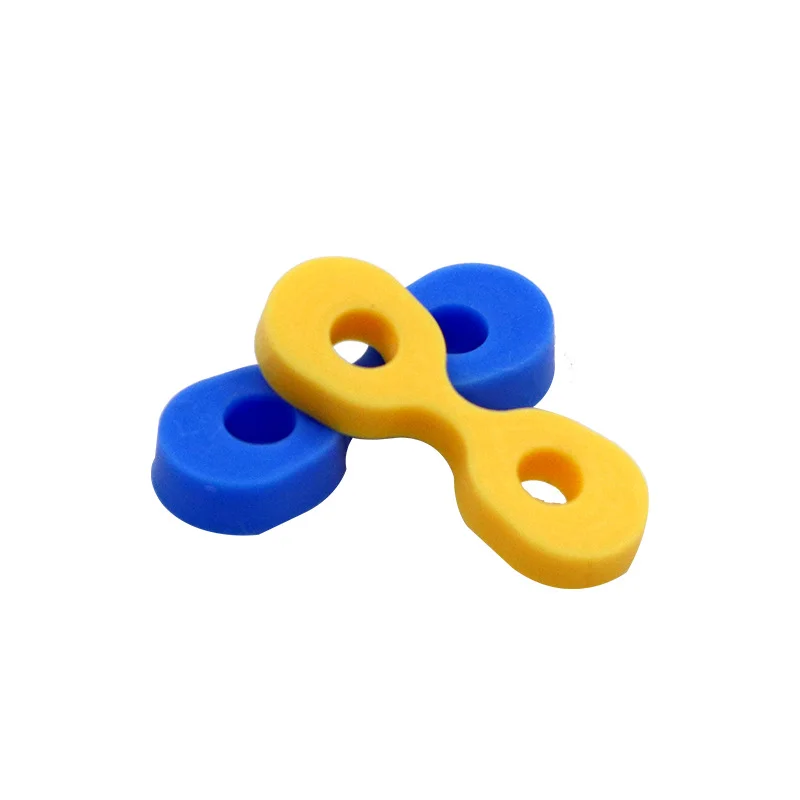 40Pcs Dental Wedge Matrix Matrices Tooth Seperator Elastic Rubber Fixing Wedges 2.0/2.5 MM Fit Into Any Interdental Space