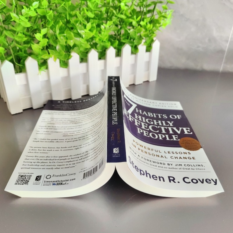 Los 7 hábitos de las personas altamente efectivas de Stephen R. Covey en inglés Libro de lectura de gestión profesional original