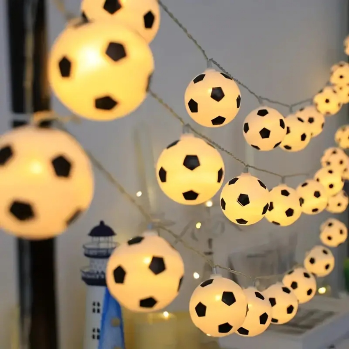 1pc 10/20LED Fußball Lichterketten Kreative Atmosphäre Lampe Batterie Betrieben Für Restaurants Fenster Displays Zimmer Urlaub Dekor