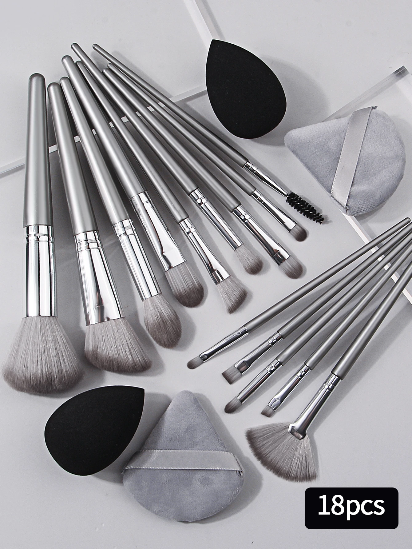 Juego de brochas de maquillaje de 14 Uds., herramienta de maquillaje suave portátil y 2 uds., huevo de maquillaje de doble uso húmedo y 2 uds., esponja triangular para maquillaje en polvo