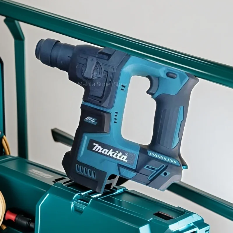 Makita 18V Cordless Rotary Hammer Compact Lightweight and Powerful Tool for Efficient Drilling and Chiseling in Concrete HR140D