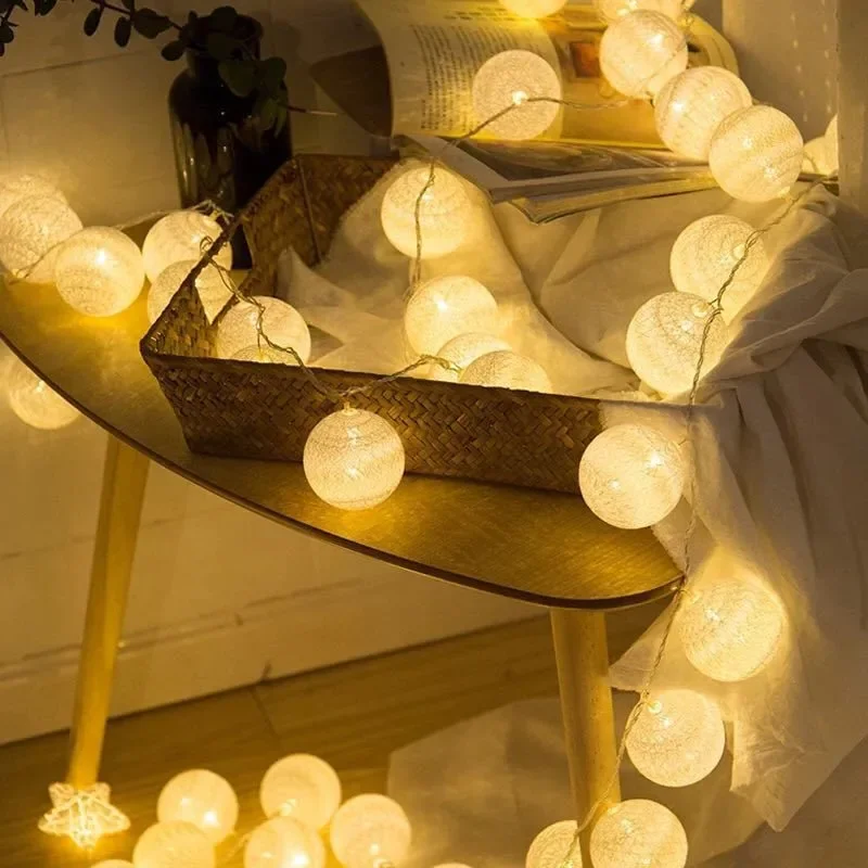 20LED コットンボールストリングライトガーランド妖精街路灯クリスマス装飾家庭用屋外ウェディングガーデンパティオライト