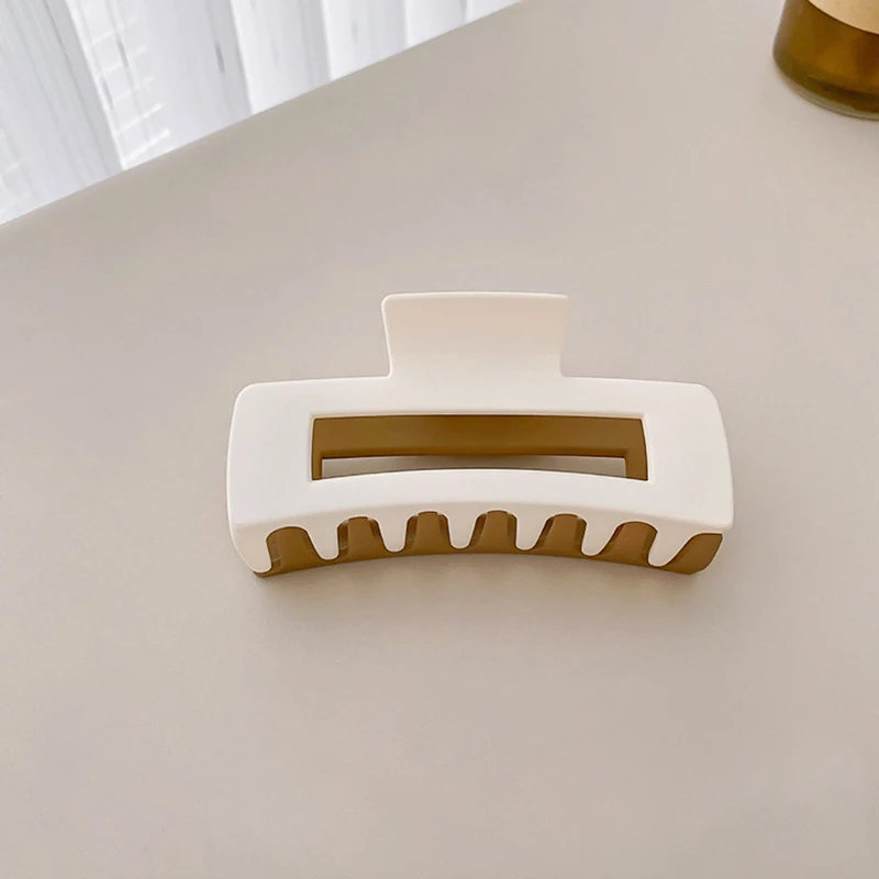 Acrílico fosco geométrico quadrado oco garras de cabelo para mulheres simples versátil premium ao ar livre esportes tubarão clipes acessórios