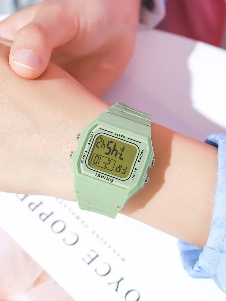 Skmei-男性と女性の電子時計、学生、シンプル、防水、LED、カップル用、1683
