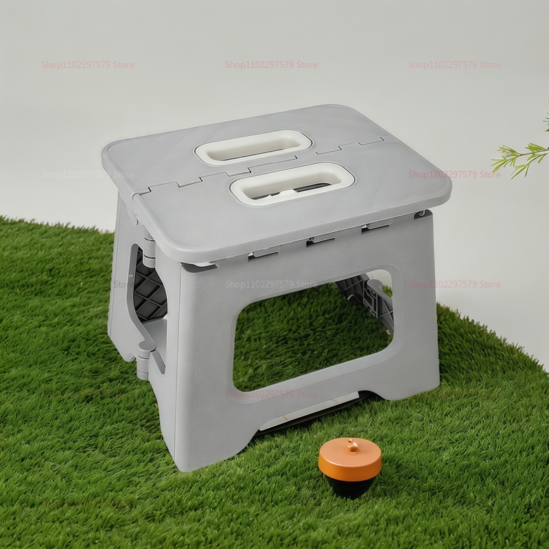 Lichtgewicht opvouwbare campingkruk Compacte draagbare buitenvisstoel Handheld voetsteun Plastic kinderbank voor campingpicknick